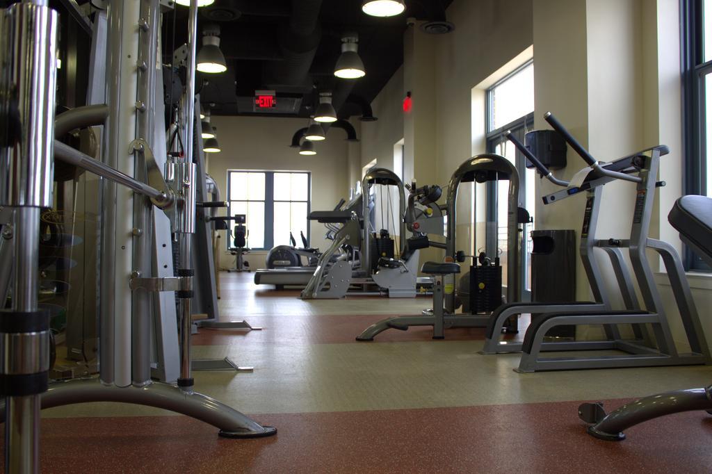Crystal Quarters Corporate Housing At The Gramercy Arlington Quarto foto